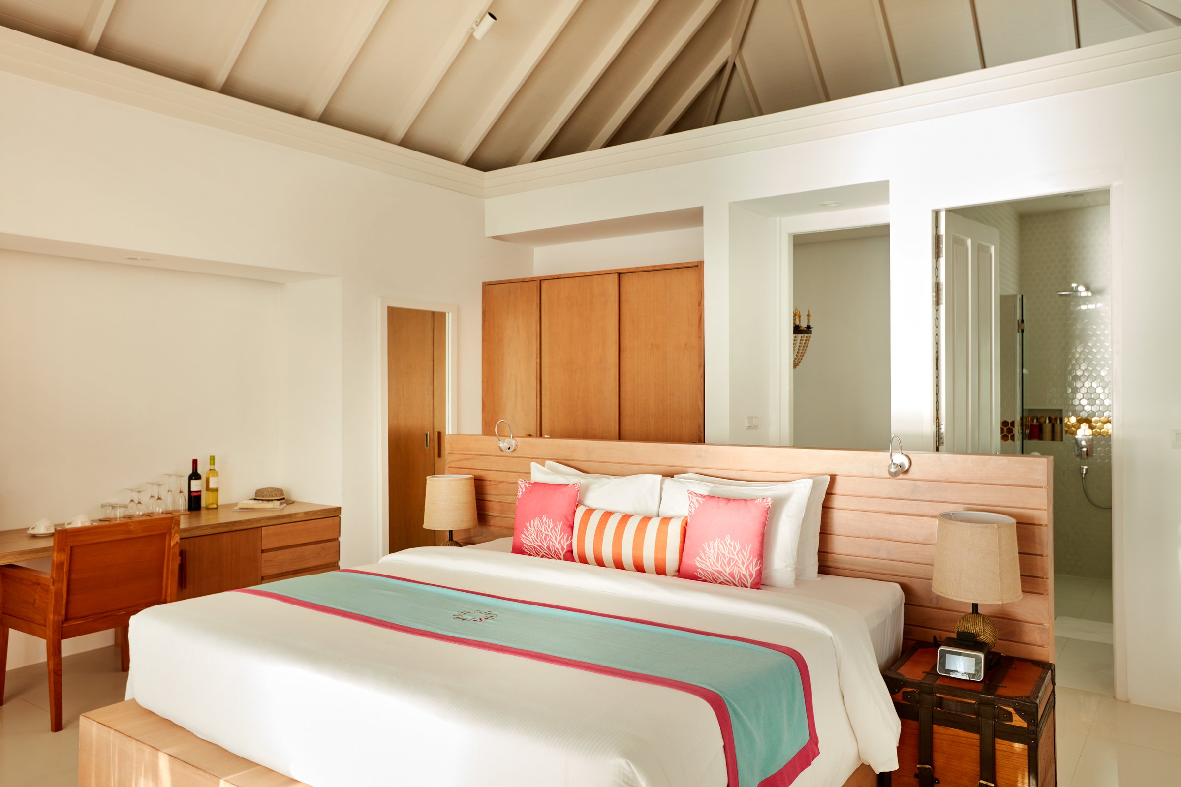 Beach Residence with Pool at Sun Siyam Iru Veli thumbnail 2